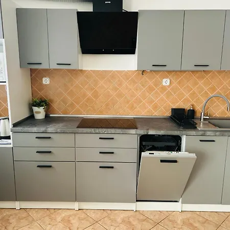 Szabo Laszlo Vip Apartman * Hajdúszoboszló
