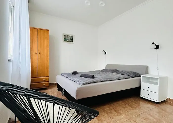 Szabo Laszlo Vip Apartment